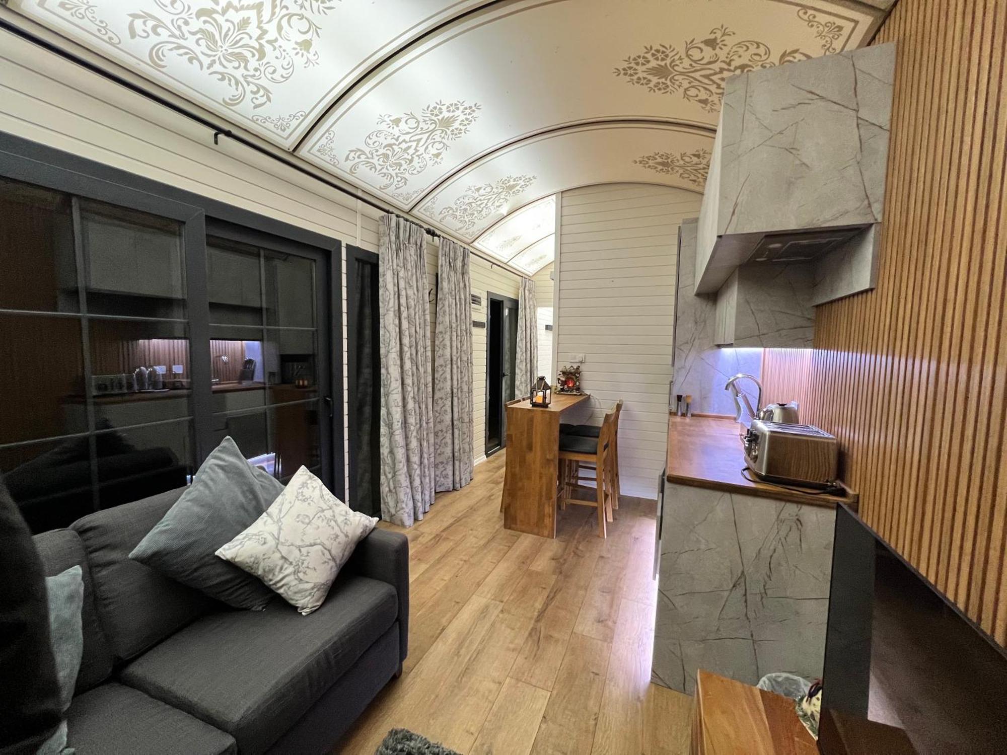 Burtree Country House, Tipi'S, Treehouse & Lodge & House Rooms With Hot Tubs In A Private Garden ثيرسك المظهر الخارجي الصورة