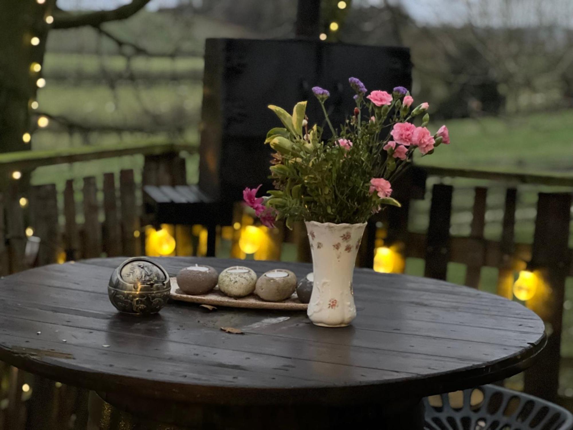 Burtree Country House, Tipi'S, Treehouse & Lodge & House Rooms With Hot Tubs In A Private Garden ثيرسك المظهر الخارجي الصورة