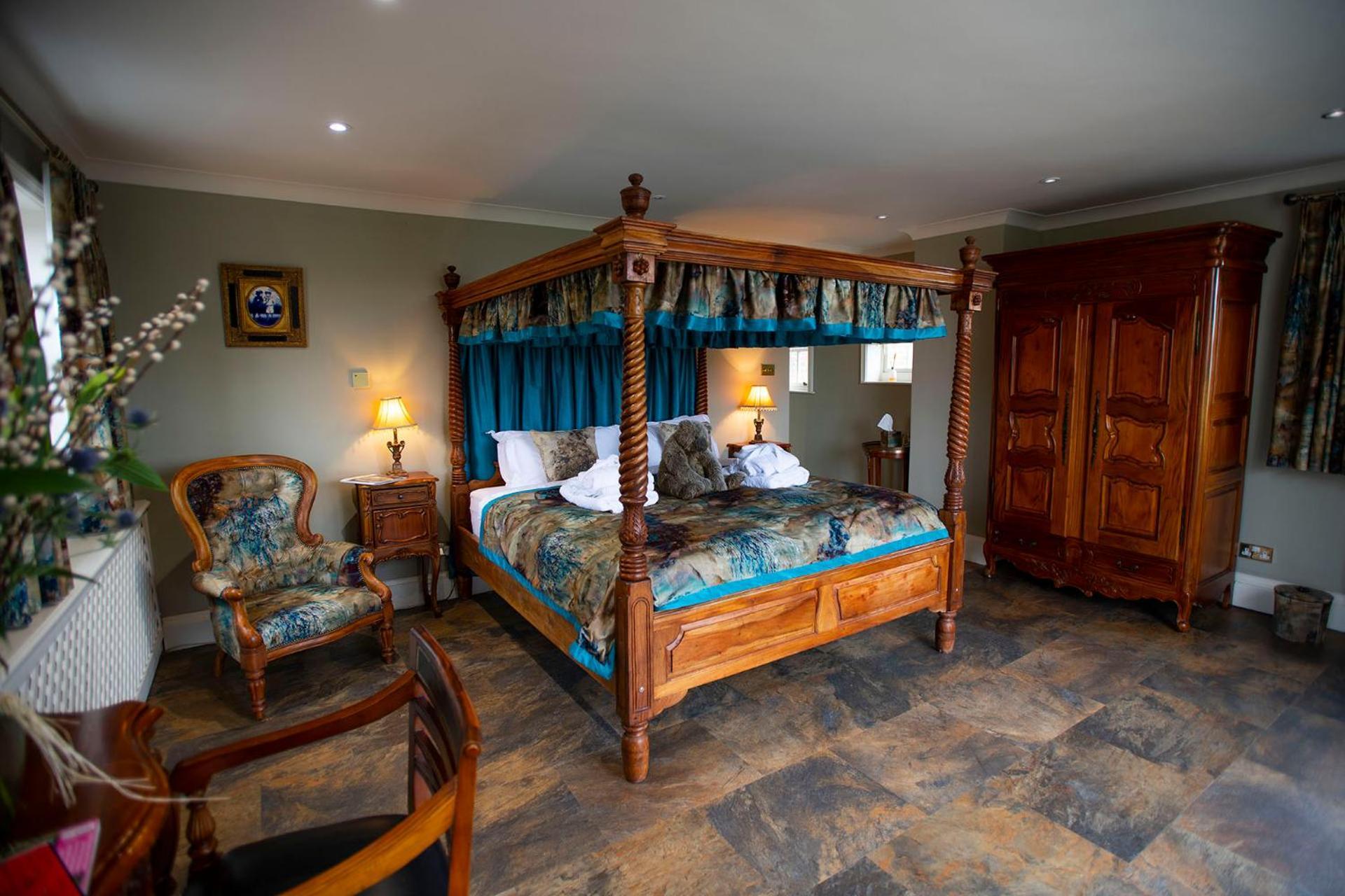 Burtree Country House, Tipi'S, Treehouse & Lodge & House Rooms With Hot Tubs In A Private Garden ثيرسك المظهر الخارجي الصورة
