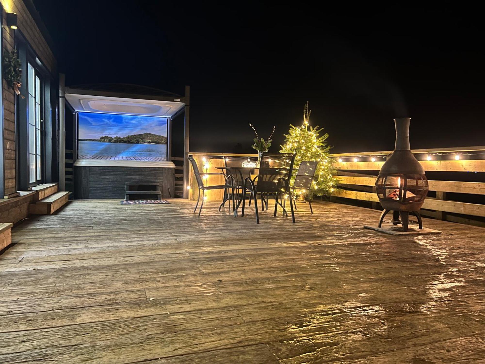Burtree Country House, Tipi'S, Treehouse & Lodge & House Rooms With Hot Tubs In A Private Garden ثيرسك المظهر الخارجي الصورة
