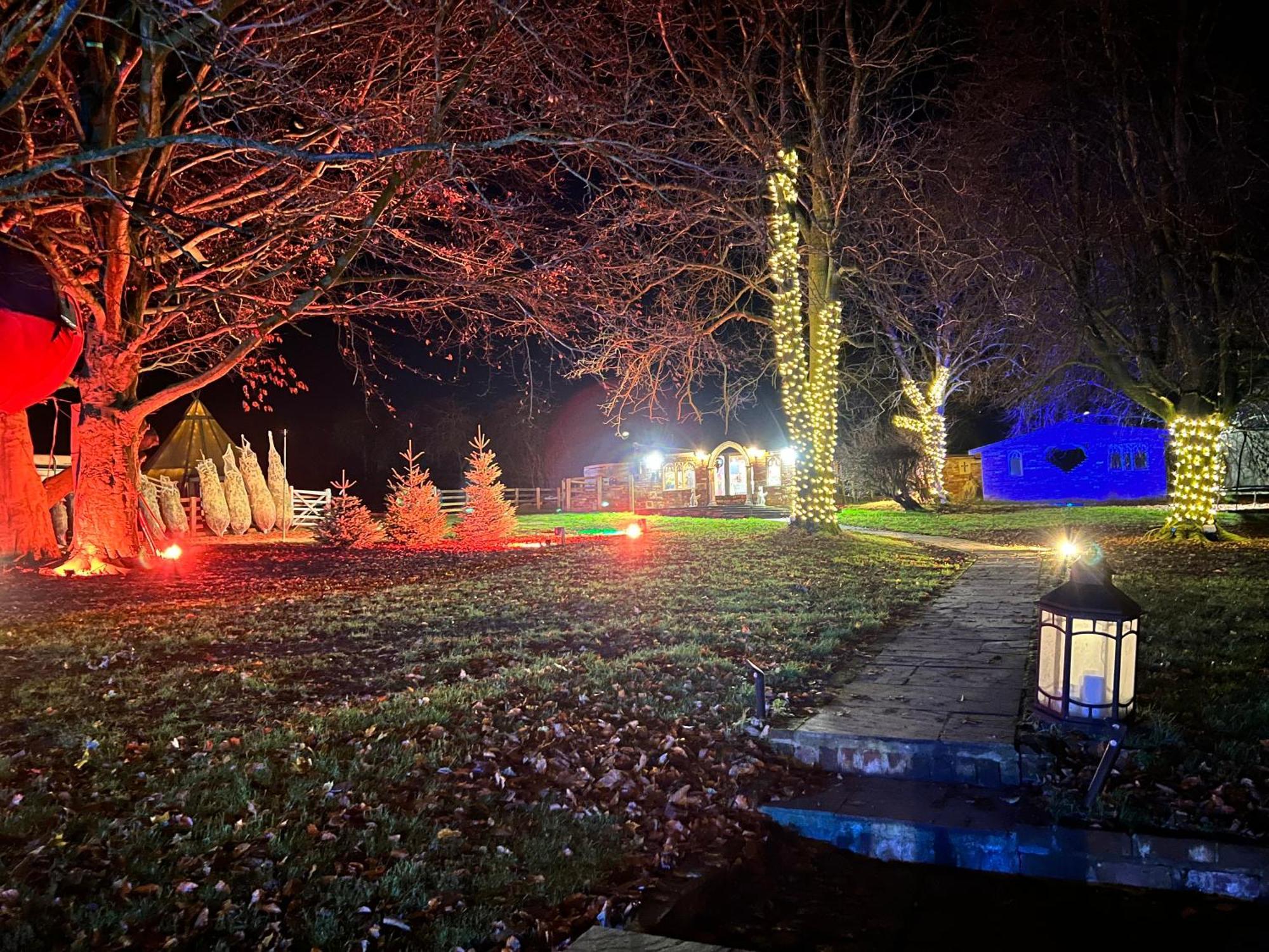 Burtree Country House, Tipi'S, Treehouse & Lodge & House Rooms With Hot Tubs In A Private Garden ثيرسك المظهر الخارجي الصورة